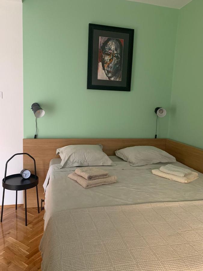 Artloft Appartement Novi Sad Buitenkant foto