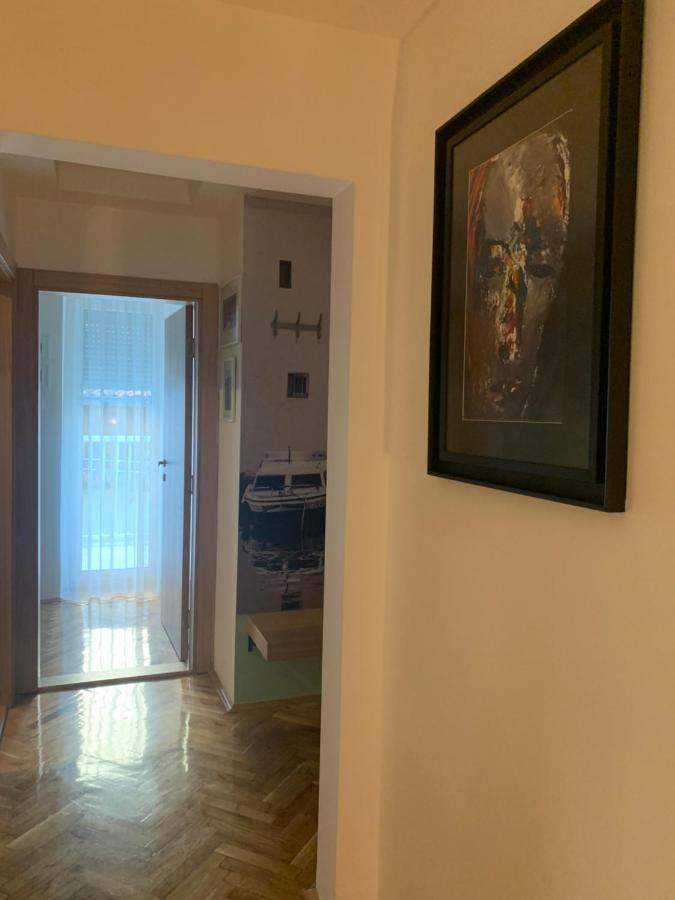 Artloft Appartement Novi Sad Buitenkant foto